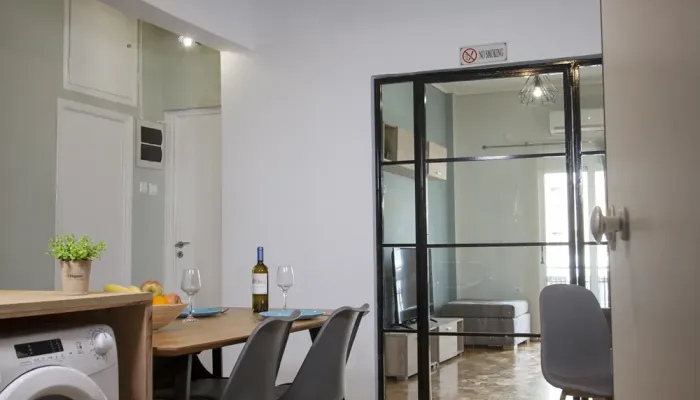 Modern kitchen table